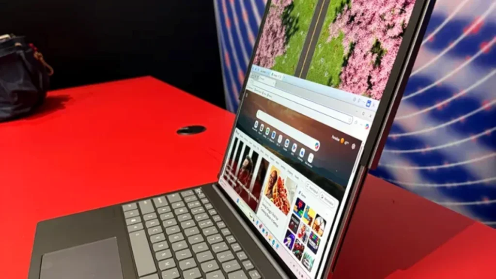 Lenovo ThinkBook Plus Gen 6 Review: World's First Rollable Screen Laptop 11 Lenovo ThinkBook Plus Gen 6 Review: World's First Rollable Screen Laptop