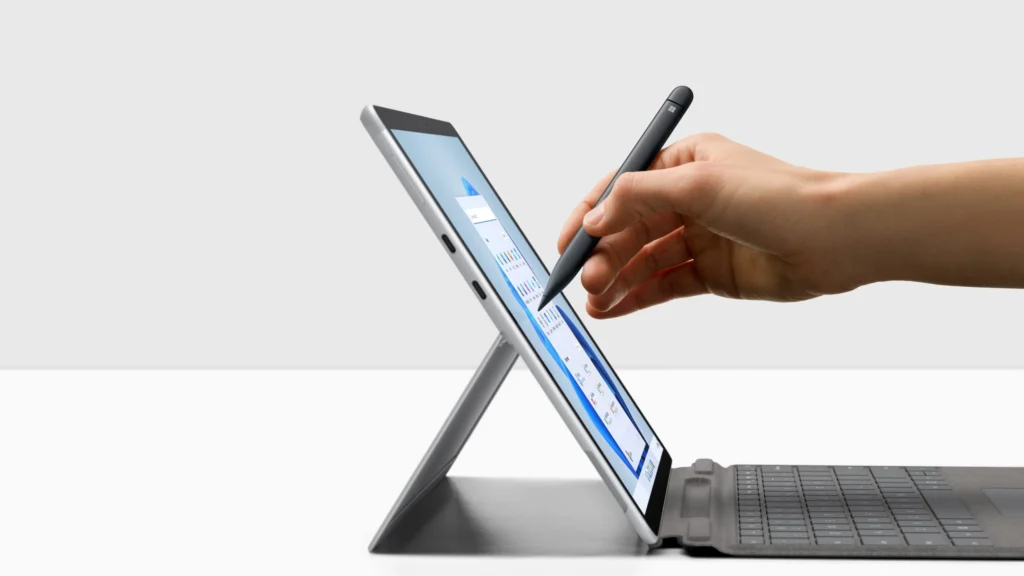 Surface Pro 11 Review: Is This Microsoft’s Best Tablet Yet? 14 Surface Pro 11 Review: Is This Microsoft’s Best Tablet Yet?